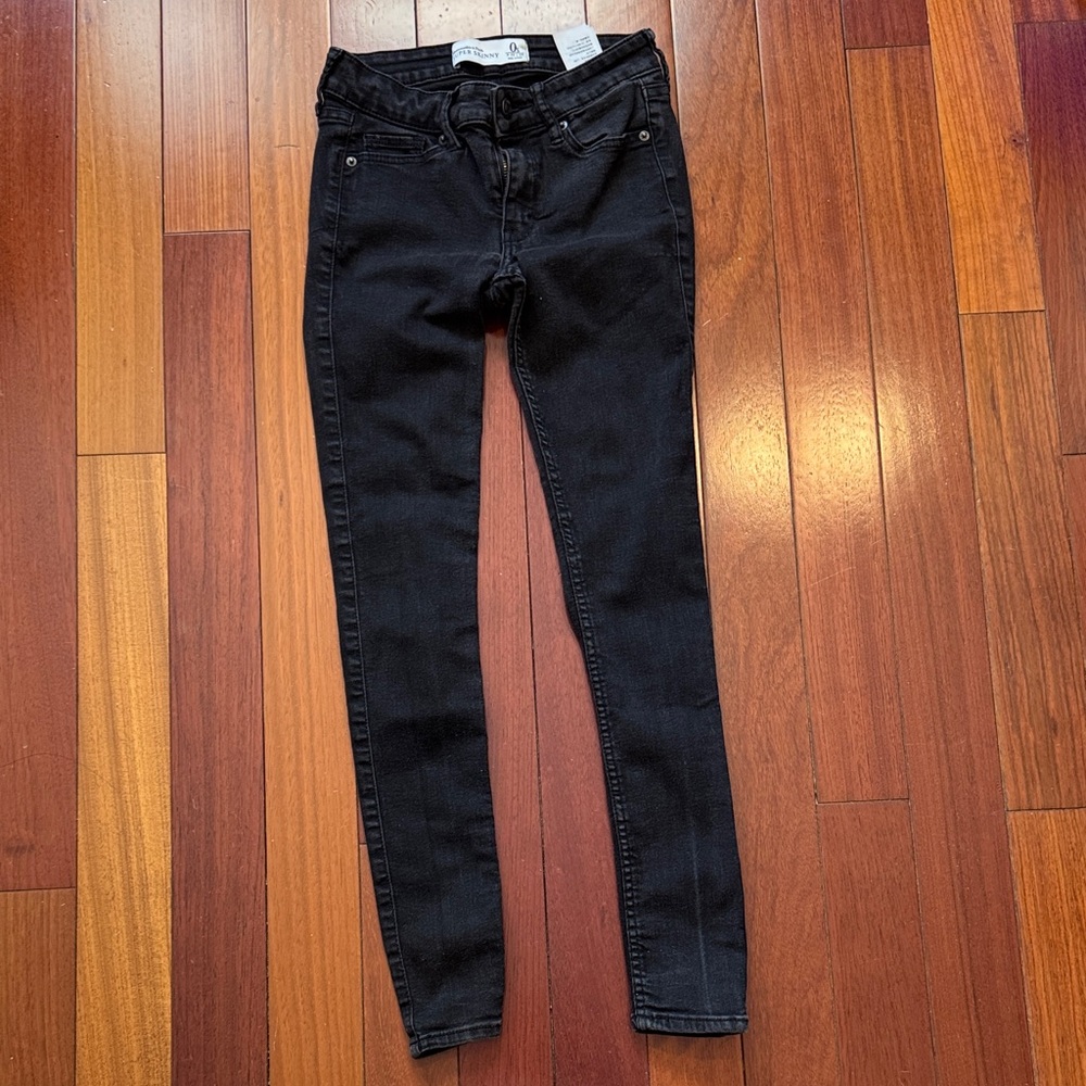 Abercrombie & Fitch Black Women's Skinny Jeans